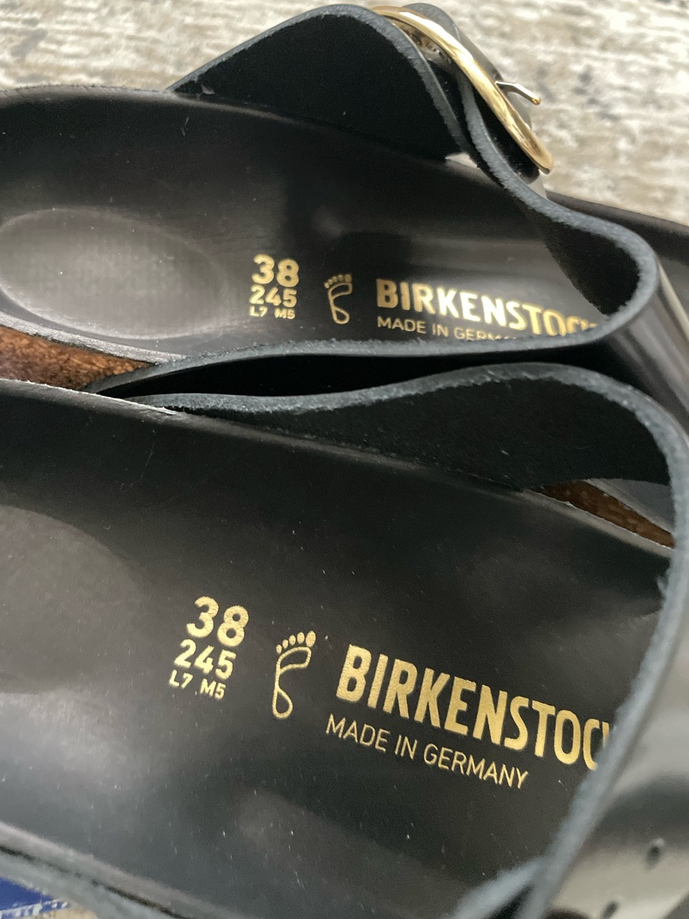 Birkenstock Gizeh Big Buckle Sandals Size 7.5 Regular Width Black High Shine 38 - Picture 4 of 6